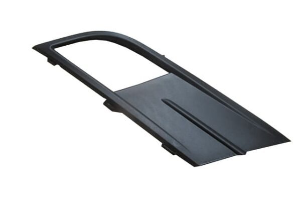 VOLKSWAGEN JETTA- 6- 14/18; SİS LAMBA KAPAĞI SAĞ (SİS DELİKLİ)(TW)