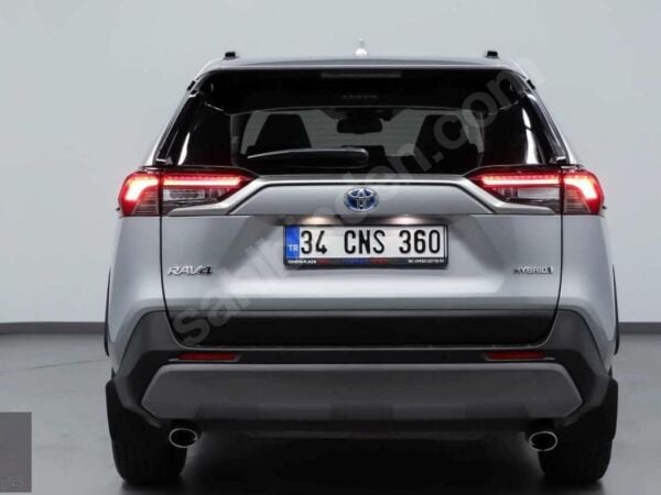 TOYOTA RAV4- 18/24; ARAÇ BİLGİLERİ VE RESİMLERİ