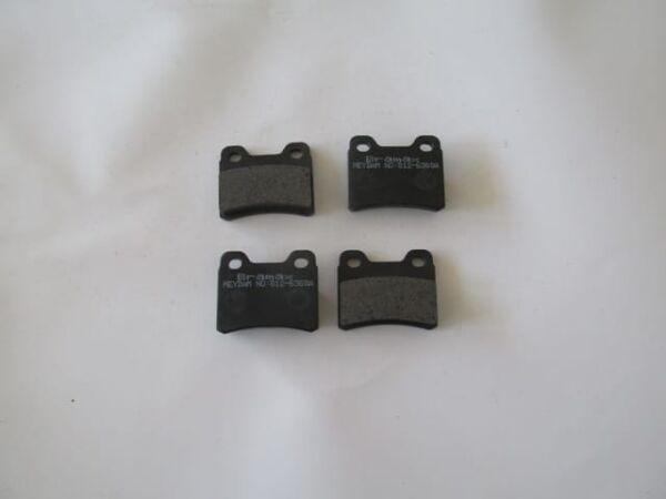 FORD ESCORT- 95/99; ARKA FREN BALATASI (DİSK)(61,8x50,9x15) (BRAMAX)