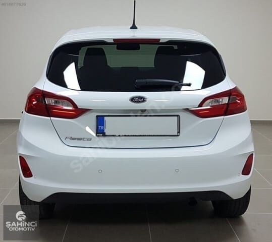 FORD FIESTA- 18/23; ARAÇ BİLGİLERİ VE RESİMLERİ