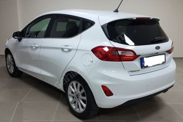 FORD FIESTA- 18/23; ARAÇ BİLGİLERİ VE RESİMLERİ