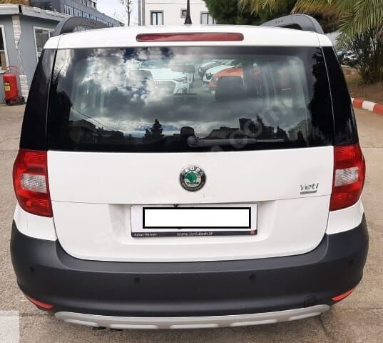 SKODA YETI- 10/16; ARAÇ BİLGİLERİ VE RESİMLERİ