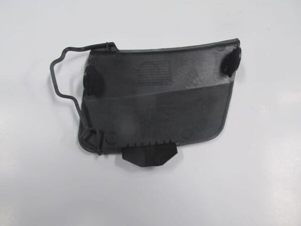 VOLKSWAGEN JETTA- 6- 14/18; ARKA TAMPON ÇEKİ DEMİRİ KAPAĞI (KARLIĞA TAKILAN)(TW)