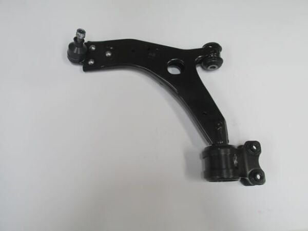 FORD FOCUS C MAX- 07/11; ÖN ALT TABLA SOL (BURÇLU/ROTİLLİ/TAKOZLU) (18mm) (SALINCAK) (SH)