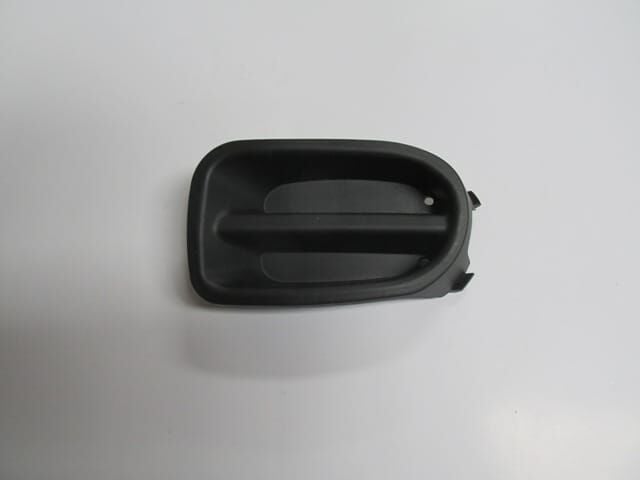 NISSAN ALMERA- N16- SD/HB- 00/03; SİS LAMBA KAPAĞI SOL SİYAH (CASP)