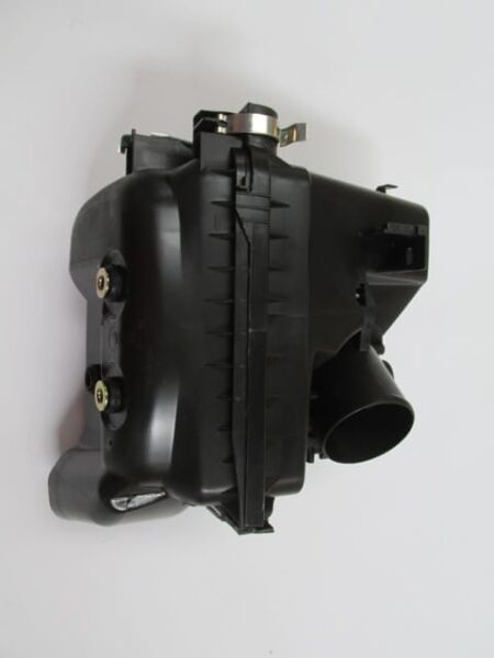 TOYOTA COROLLA- NDE180- 13/16; HAVA FİLTRE KUTUSU (BENZİNLİ)(KABİNİ) (TW)