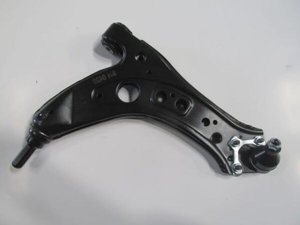 VOLKSWAGEN POLO- 5- 02/09; ÖN ALT TABLA SAĞ ROTİLLİ/BURÇLU (SALINCAK) (SH)