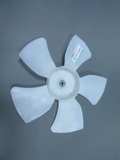 TOYOTA COROLLA- ZZE121- 02/06; RADYATÖR FAN KANADI 5 KANAT (CASP)