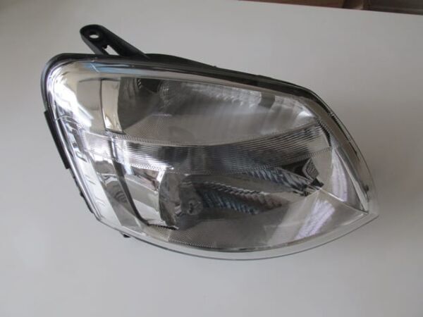 PEUGEOT PARTNER- 03/09; FAR LAMBASI SAĞ ELEKTRİKLİ/MOTORLU H4 (AYFAR) (E MARKLI)