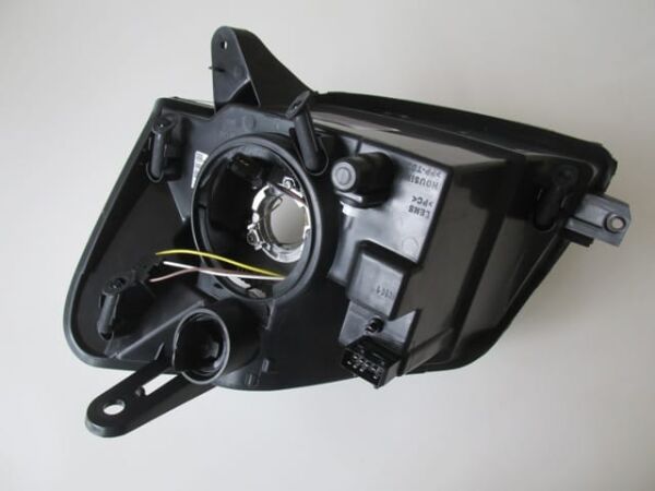 PEUGEOT PARTNER- 03/09; FAR LAMBASI SAĞ ELEKTRİKLİ/MOTORLU H4 (AYFAR) (E MARKLI)