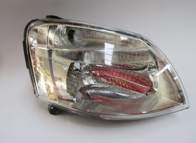 PEUGEOT PARTNER- 03/09; FAR LAMBASI SAĞ MANUEL 6 FİŞLİ (AYFAR) (E MARKLI)