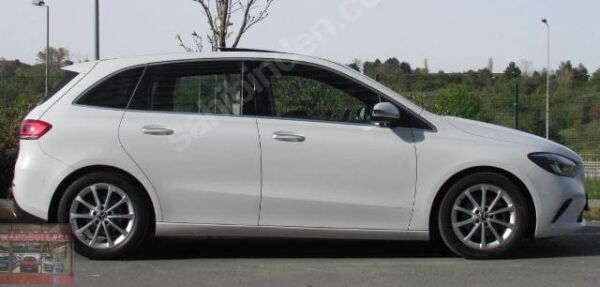 MERCEDES B CLASS- W247- 18/23; ARAÇ BİLGİLERİ VE RESİMLERİ (B180/B200)
