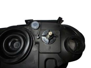 RENAULT MEGANE- 1- 99/00; FAR LAMBASI SAĞ ELEKTRİKLİ H4 (1REFLEKTÖRLÜ) (FAMELLA)