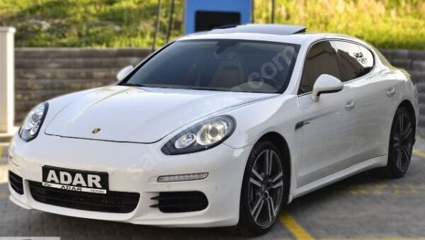 PORSCHE PANAMERA- 14/15; ARAÇ BİLGİLERİ VE RESİMLERİ