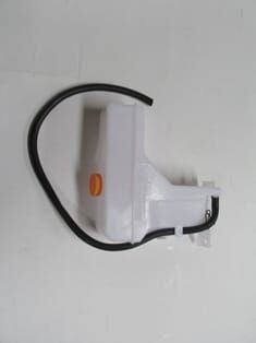 NISSAN ALMERA- N16- SD/HB- 00/06; RADYATÖR YEDEK SU DEPOSU (CASP)