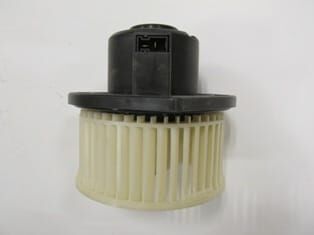 NISSAN ALMERA- N16- SD/HB- 00/06; KALORİFER ÜFLEME MOTORU (TW)