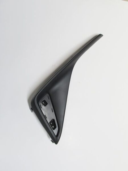 TOYOTA CHR- 16/23; ARKA TAMPON REFLEKTÖRÜ DIŞ PLASTİĞİ SOL (TW)