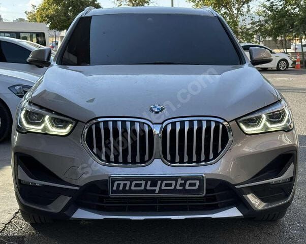 BMW X1- U11- 21/22; ARAÇ BİLGİLERİ VE RESİMLERİ