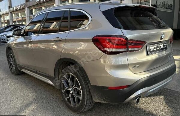 BMW X1- U11- 21/22; ARAÇ BİLGİLERİ VE RESİMLERİ