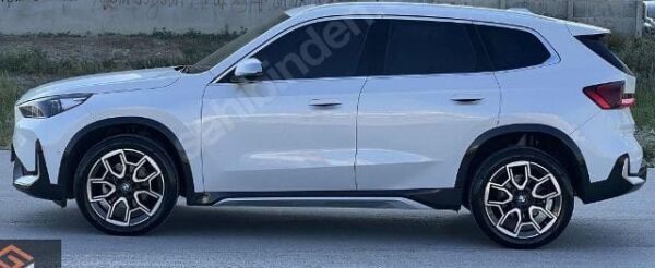 BMW X1- U11- 22/24; ARAÇ BİLGİLERİ VE RESİMLERİ