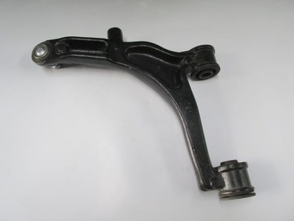 OPEL MOVANO- 04/06; ÖN ALT TABLA SAĞ ROTİLLİ/BURÇLU (SALINCAK) (24mm) (SH)