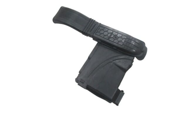 RENAULT TALISMAN- 16/20; AKÜ ÜST PLASTİĞİ (HAVA FİLTRE BORUSU) SOĞUTMA BORUYLA BİRLİKTE