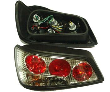 PEUGEOT 306- HB- 97/00; MODİFİYE STOP LAMBASI SAĞ/SOL SET 2 PARÇA NİKELAJLI/KIRMIZI (TYC)