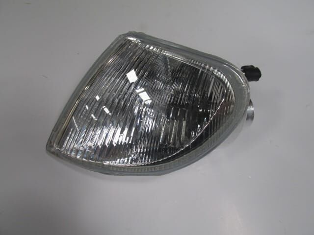 CITROEN BERLINGO- 96/03; ÖN SİNYAL SOL BEYAZ (MARS) (E MARKLI)