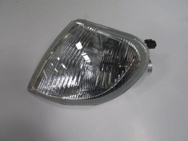 CITROEN BERLINGO- 96/03; ÖN SİNYAL SOL BEYAZ (MARS) (E MARKLI)