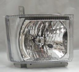 ISUZU NLR- 10/24; FAR LAMBASI SAĞ ELEKTRİKLİ/MOTORLU ŞEFFAF CAMLI (HB2) (FAMELLA)