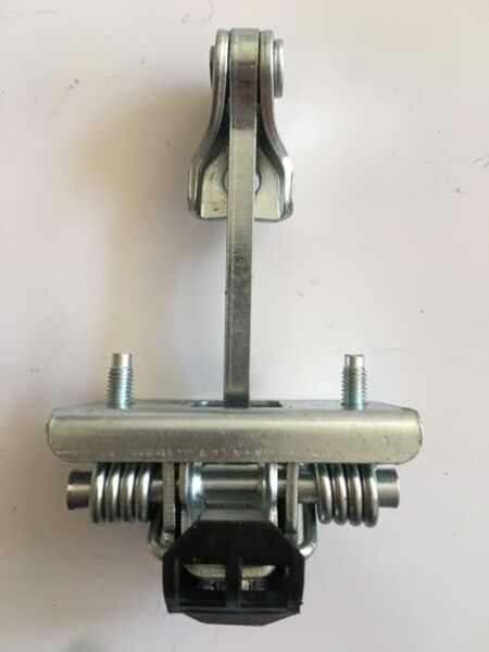 PEUGEOT PARTNER- TEPEE- 10/18; ÖN KAPI DURDURUCUSU SAĞ/SOL AYNI (ADET) (KAPI GERGİSİ)