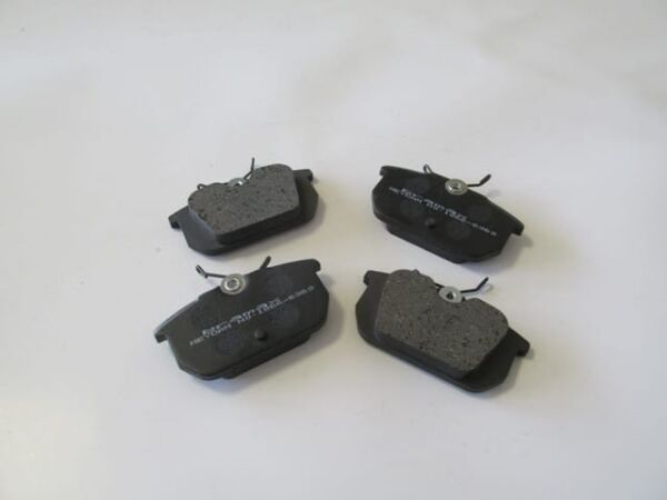 FIAT TEMPRA- 90/99; ARKA FREN BALATASI 1.6/2,0cc (KABLOSUZ)(DİSK) (87.2X44.5X14) (BRAMAX)