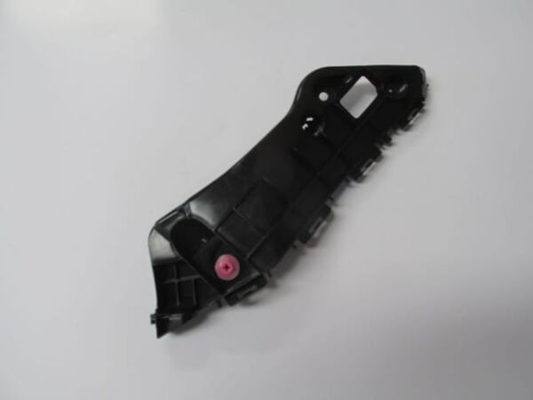 TOYOTA RAV4- 13/16; ÖN TAMPON BAĞLANTI BRAKETİ SOL (YAN KULAĞA BAĞLANAN) (TYG)
