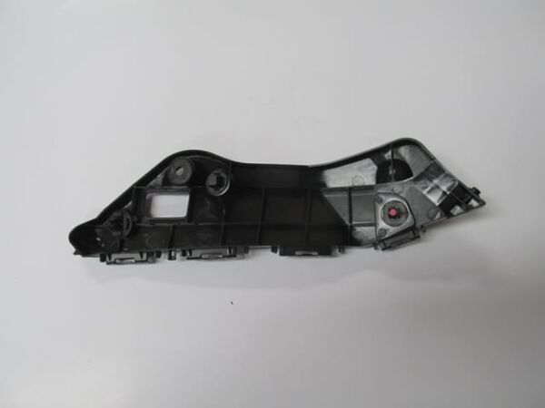TOYOTA RAV4- 13/16; ÖN TAMPON BAĞLANTI BRAKETİ SOL (YAN KULAĞA BAĞLANAN) (TYG)