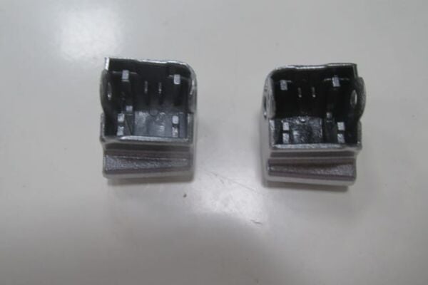 MERCEDES C CLASS- W205- 14/20; ÖN SOL KAPI SAĞ/SOL AÇMA DÜĞME BUTONU SET (2 PARÇA)