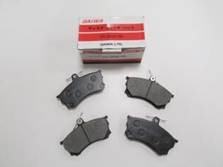 MITSUBISHI CARISMA- 97/00; ÖN FREN BALATASI 1.6/1,9 (DİSK) (119,5X68,6X14,5) (DAIWA)