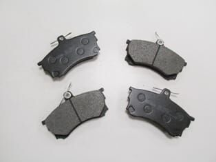 MITSUBISHI CARISMA- 97/00; ÖN FREN BALATASI 1.6/1,9 (DİSK) (119,5X68,6X14,5) (DAIWA)