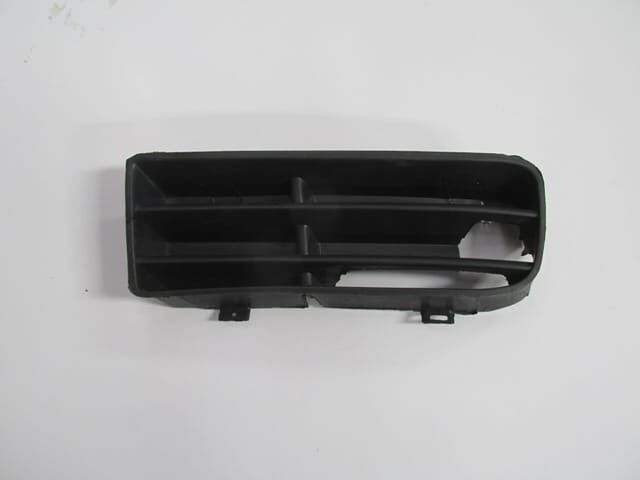 VOLKSWAGEN GOLF- 4- 98/04; SİS LAMBA KAPAĞI SOL SİYAH (TW)