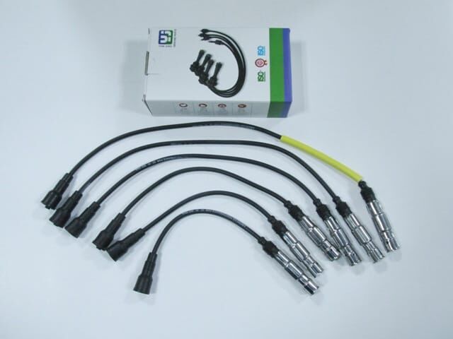 AUDI A6- 95/97; BUJİ KABLOSU TAKIM (30V)(ACZ-AEJ)2.4/2.6/2.8 cc (YOW JUNG)