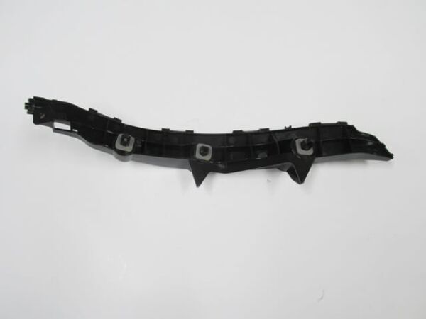 TOYOTA CHR- 16/23; ARKA TAMPON İÇ BAĞLANTI BRAKETİ SAĞ (BÜYÜK)(TW)