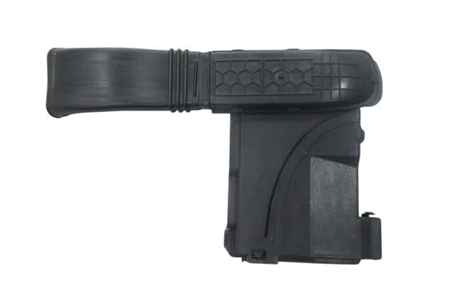 RENAULT TALISMAN- 21/22; AKÜ ÜST PLASTİĞİ (HAVA FİLTRE BORUSU) SOĞUTMA BORUYLA BİRLİKTE