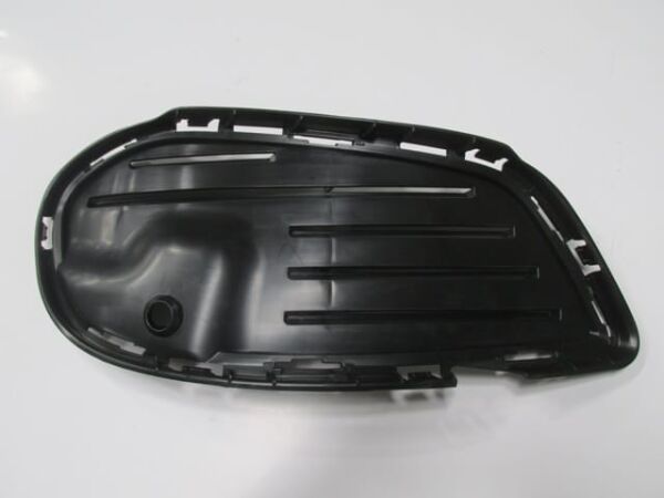 MERCEDES C CLASS- W205- 14/17; SİS LAMBA KAPAĞI BRAKETİ SOL SENSÖR DELİKLİ (AMG)(TW)