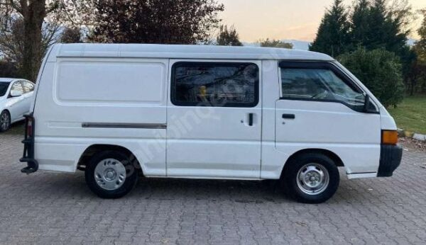 MITSUBISHI L300- MİNİBÜS- 88/09; ARAÇ BİLGİLERİ VE RESİMLERİ