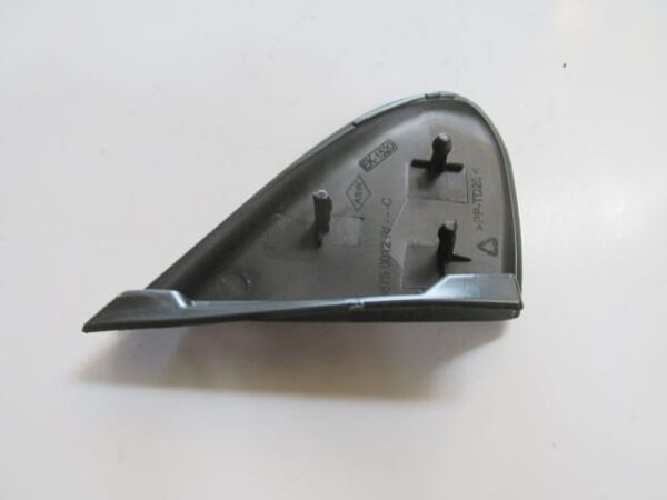 RENAULT MEGANE- 3- HB- 10/13; KAPI AYNA MUSKASI SOL (ÇAMURLUK ÜST ÜÇGEN PLASTİĞİ)