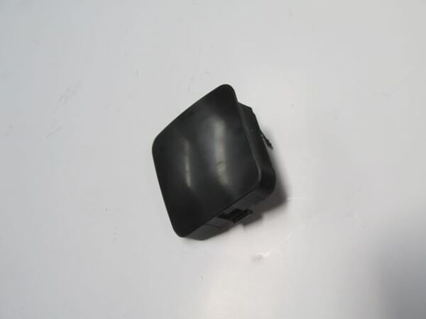 TOYOTA RAV4- 09/10; ÖN TAMPON ÇEKİ DEMİRİ KAPAĞI SAĞ (TYG)