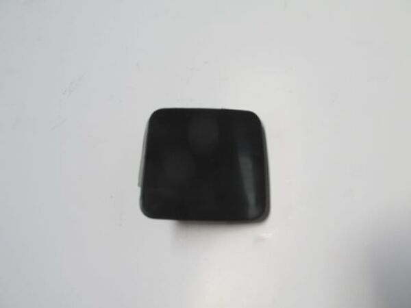 TOYOTA RAV4- 09/10; ÖN TAMPON ÇEKİ DEMİRİ KAPAĞI SAĞ (TYG)