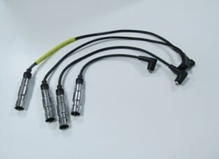 VOLKSWAGEN GOLF- 4- 98/04; BUJİ KABLOSU TAKIM (8V)(APK-AZH)2.0 CC (YOW JUNG)