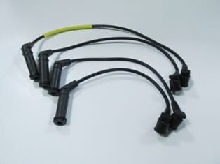HYUNDAI ACCENT- 95/97; BUJİ KABLOSU TAKIM (12V)(G4E)1.5/1.5İ cc (YOW JUNG)