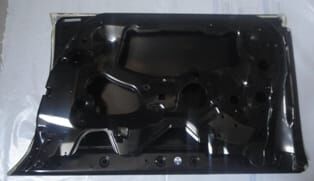 AUDI A6- 05/09; ÖN KAPI SAĞ (ÇERÇEVESİZ) (BFN)