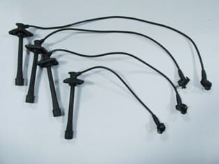 TOYOTA CORONA- AT191- 93/97; BUJİ KABLOSU TAKIM 2.0cc (3S) FE (YOW JUNG)